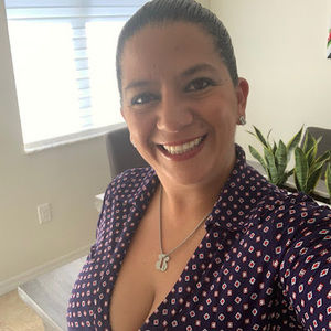 Meet your Posher, Sara